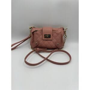 Charming Charlie Quilted Queen Crossbody, Pink/Gold, EUC